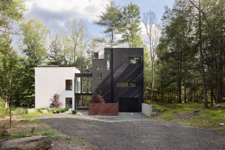 ClusterOne Residence / Studio MM Architect - Image 1 of 40