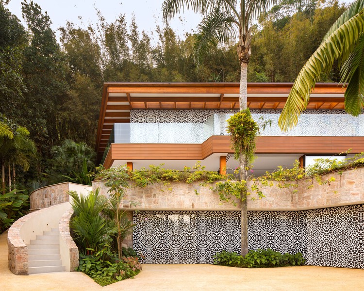 Casa Renda / André Luque - Fotografia de Exterior, Jardim, Balcão, Aido