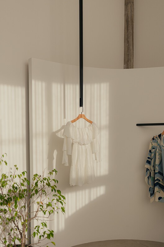 Loja Studio By Letícia Lage / Dhar Arquitetura - Fotografia de Interiores, Armário