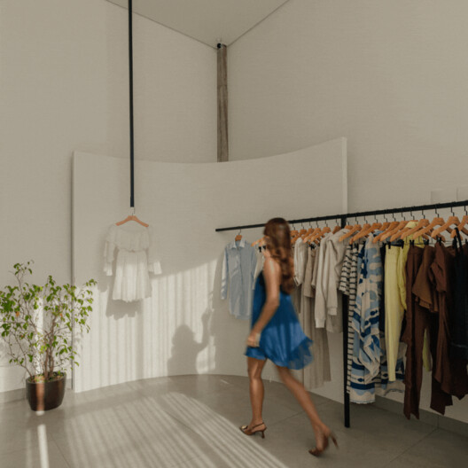 Loja Studio By Letícia Lage / Dhar Arquitetura - Fotografia de Interiores, Armário