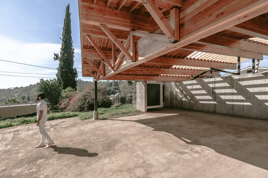 Integrating Creative Spaces: Designing Art Studio Additions at Home - Image 29 of 53