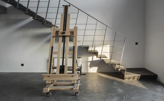 Integrating Creative Spaces: Designing Art Studio Additions at Home - Image 24 of 53