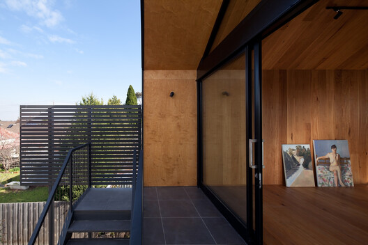 Integrating Creative Spaces: Designing Art Studio Additions at Home - Image 44 of 53