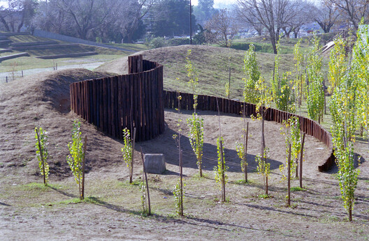 A Natural Childhood: How Architecture Connects Landscape, Culture, and Play - Image 12 of 26