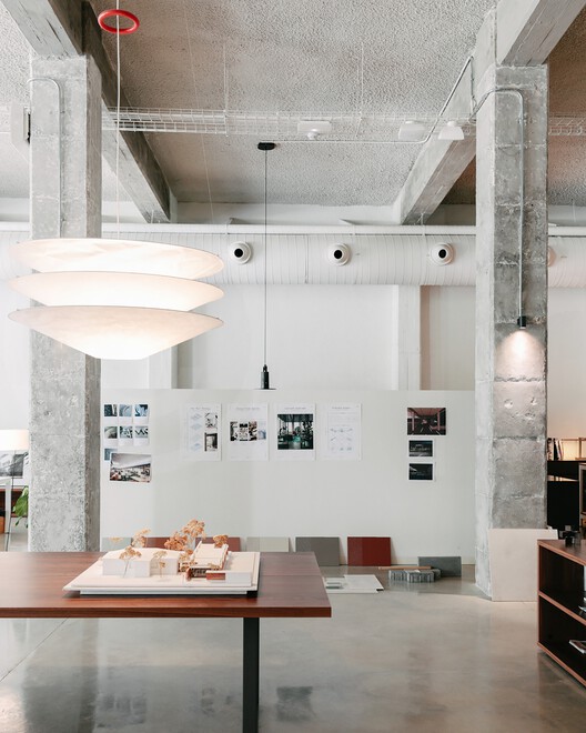 ¿Cómo influyen las nuevas innovaciones en el diseño de interiores en España? - Imagen 11 de 15