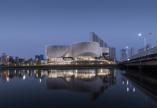Yangjiang Cultural Center / Architectural Design & Research Institute of SCUT + Yifang Design Group - Image 20 of 35
