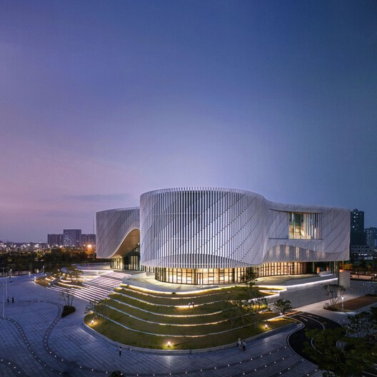 Yangjiang Cultural Center / Architectural Design & Research Institute of SCUT + Yifang Design Group - Exterior Photography