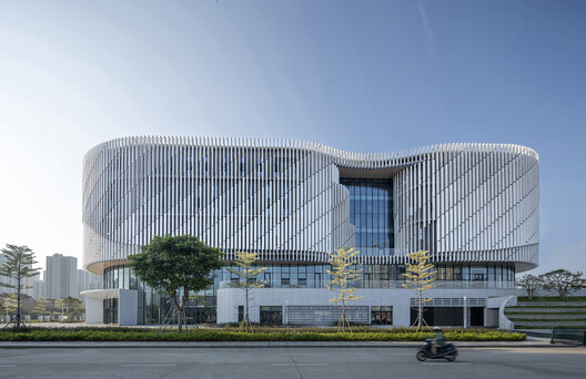 Yangjiang Cultural Center / Architectural Design & Research Institute of SCUT + Yifang Design Group - Exterior Photography