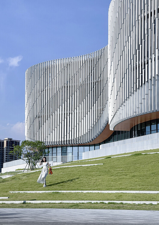 Yangjiang Cultural Center / Architectural Design & Research Institute of SCUT + Yifang Design Group - Exterior Photography