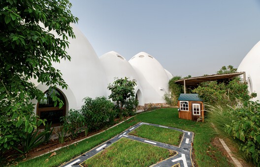 Al Fanar School / EMKAAN - Exterior Photography