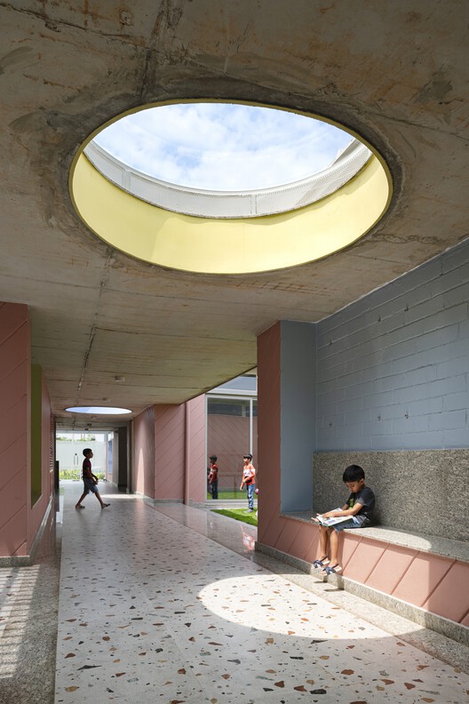 Avinya Inaugural Campus / Spacefiction studio - Interior Photography, Concrete
