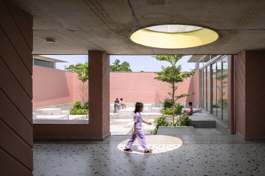 Avinya Inaugural Campus / Spacefiction studio