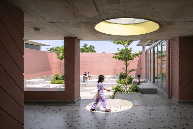 Avinya Inaugural Campus / Spacefiction studio - Interior Photography, Concrete, Courtyard