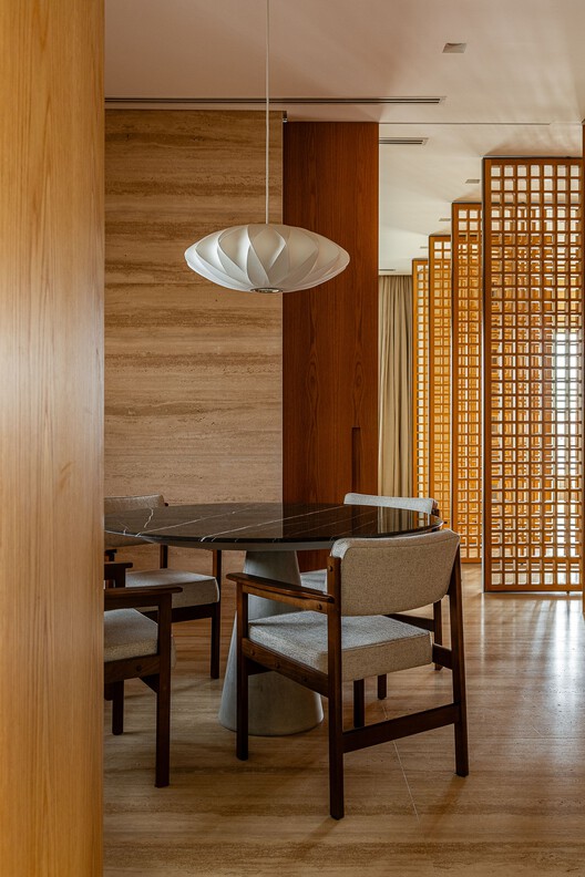 AEG/Studio MEMM Apartment - óptica interior, comedor, madera, mesa, sillas