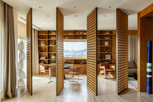 Apartamento AEG / Studio MEMM - Fotografía interior, Madera, Estanterías, Iluminación, Sillas, Vidrio