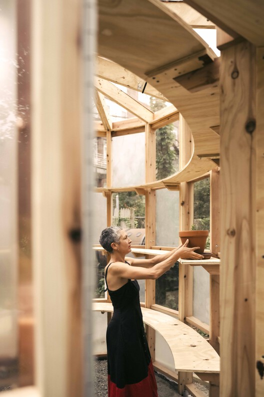 Ellipse Greenhouse / SAW.EARTH - Interior Photography, Wood