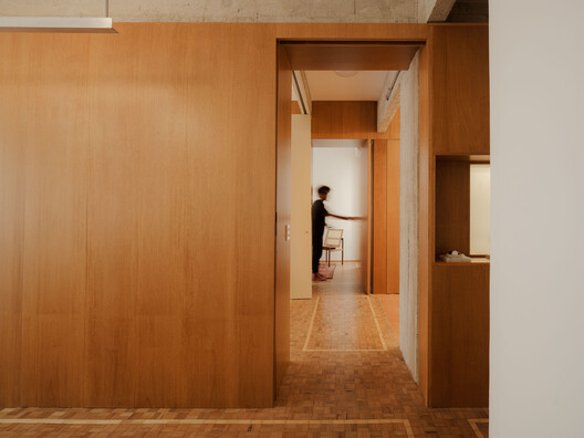 Apartamento edificio Cenicienta / QWE Studio - Fotografía interior, Madera