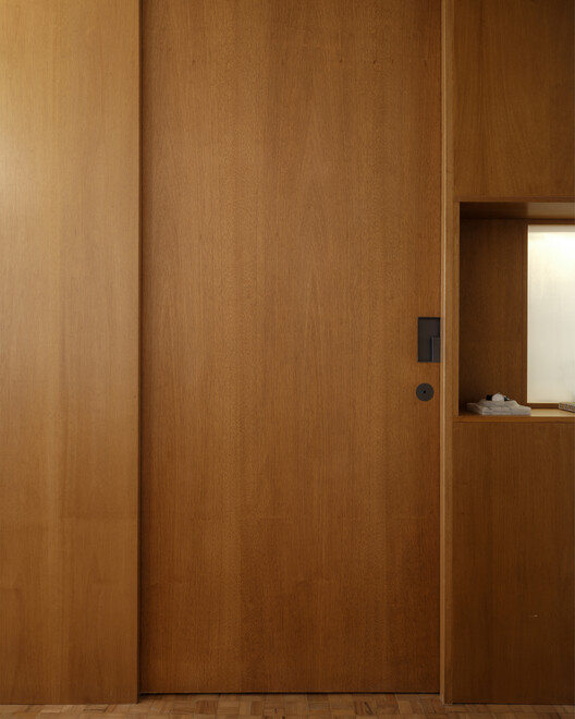 Apartamento edificio Cenicienta / QWE Studio - Imagen 10 de 30