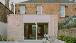 Catalog House / Pend Architects
