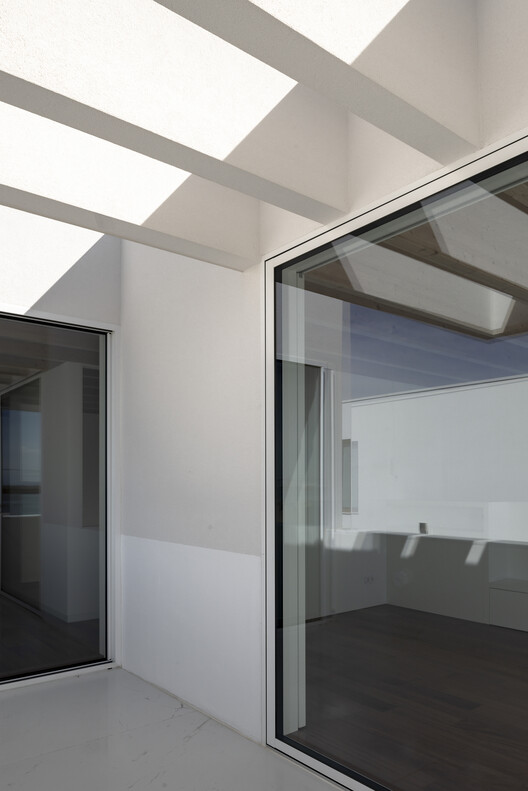 Uma Casa Pátio / NPS Arquitectos - Imagem 21 de 31