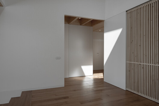 Uma Casa Pátio / NPS Arquitectos - Imagem 10 de 31