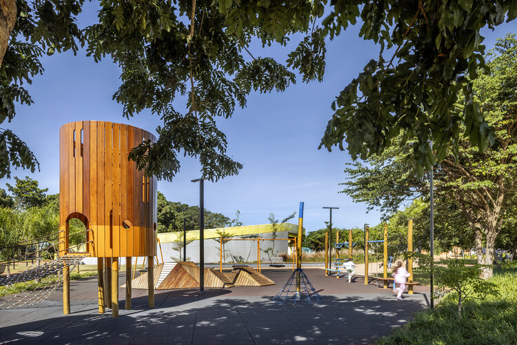 Piazza University/Florence Landscape Architecture - Imágenes 8 de 22