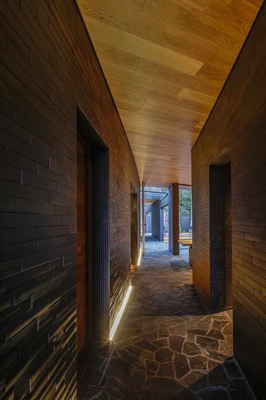 River Sea Villa / KAWAZOE JUNICHIRO ARCHITECTS - Interior Photography, Wood, Concrete