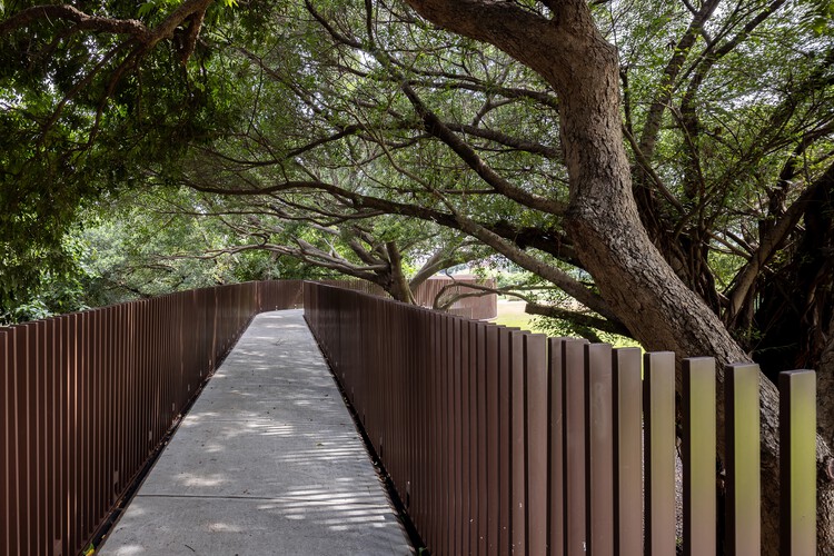 Rota Histórica da Antiga Muralha de Fongshan / MAYU architects - Fotografia de Exterior, Madeira
