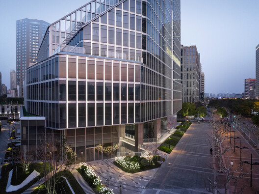 陆家嘴世纪大道越凌大厦 / 上海天华建筑设计 陆家嘴世纪大道越凌大厦 / 上海天华建筑设计 - 建筑图, 城市