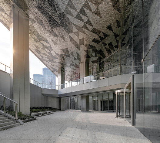 陆家嘴世纪大道越凌大厦 / 上海天华建筑设计 陆家嘴世纪大道越凌大厦 / 上海天华建筑设计 - 5 的图像 21