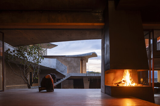 No. 8 House in Dongnan Village  / xiān Architects - Interior Photography, Concrete
