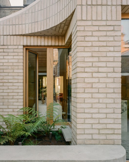 Sobremesa House / Studio McW - Image 10 of 28