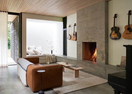 The Rambler Residence / GO'C - Interior Photography, Living Room, Wood, Sofa, Lighting, Table, Chair