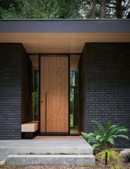 The Rambler Residence / GO'C - Exterior Photography, Wood, Door