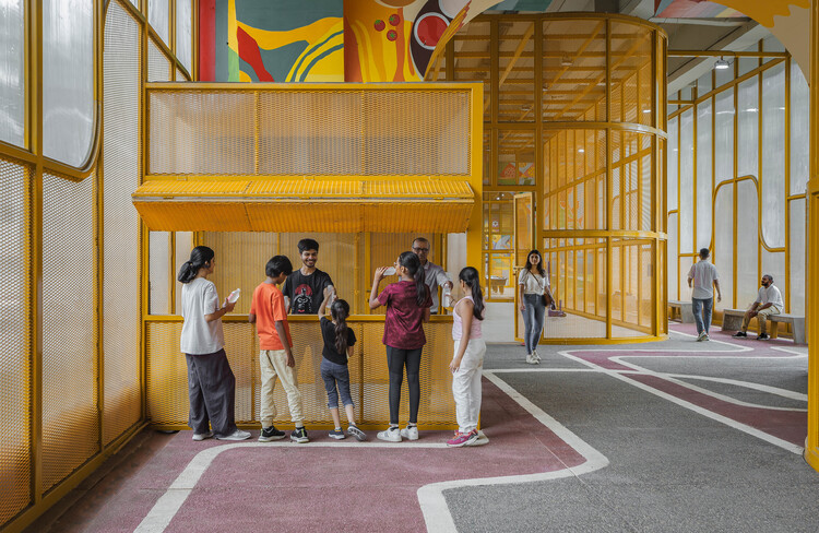 Bajo renovación de Space/Ananga Architects - Fotografía interior, escaleras