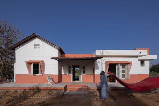 House of Nostalgia / PROJECT TERRA