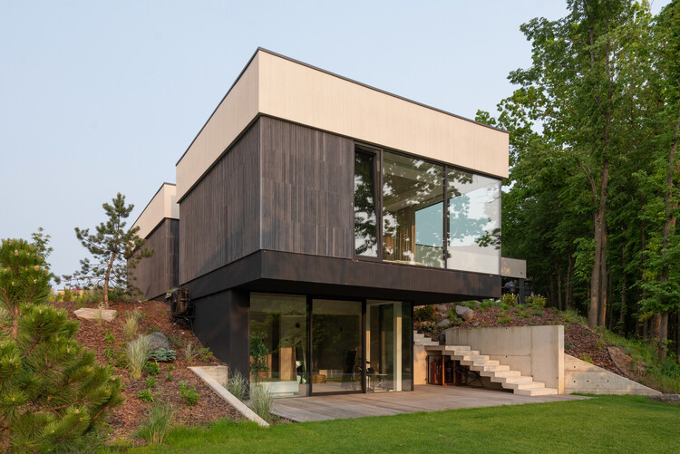 Casa em Kaunas / Architectural Bureau G.Natkevicius & Partners - Imagem 2 de 35