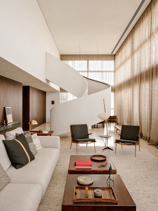 Apartamento Autem / Felipe Hess Arquitetos - Fotografia de Interiores, Decoração , Mesa, Cadeira