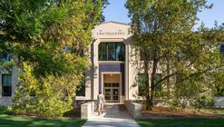 Walker Hall Graduate Student Center / LMS Architects
