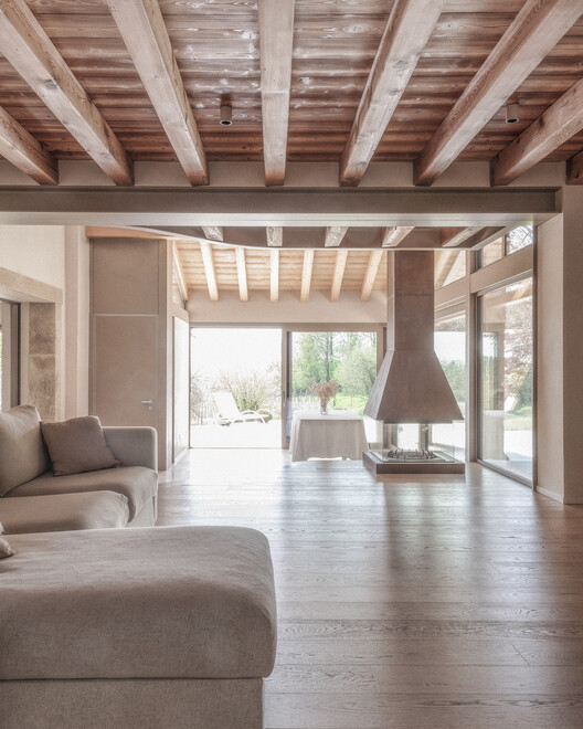 Casolare Biordo Vecchio / Studio Bressan - Interior Photography, Living Room, Wood, Beam, Chair