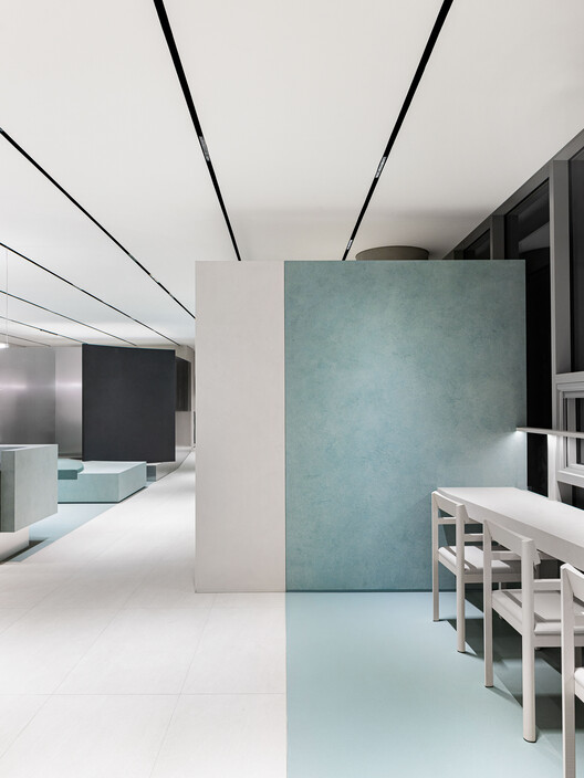 HE:ARTS HANNAM Hair Salon / RVMN - Image 14 of 30