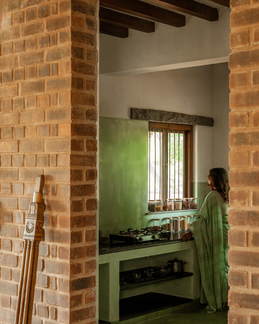Adorn House / Bhutha Earthen Architecture Studio - Interior Photography, Wood, Brick