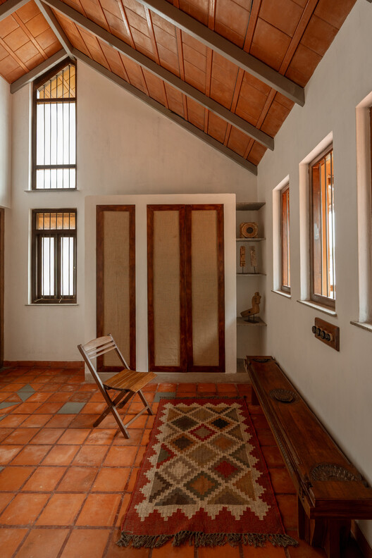 Adorn House / Bhutha Earthen Architecture Studio - Interior Photography, Wood, Beam