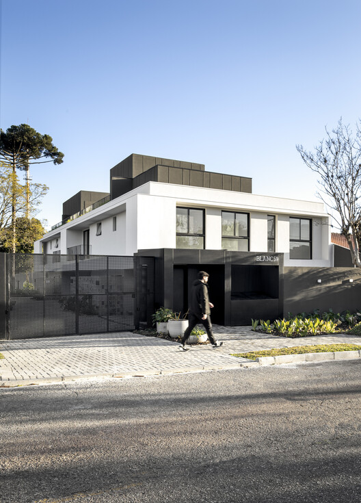 Casas Blanc 59 Residential Complex / Nommo Arquitetos - Exterior Photography