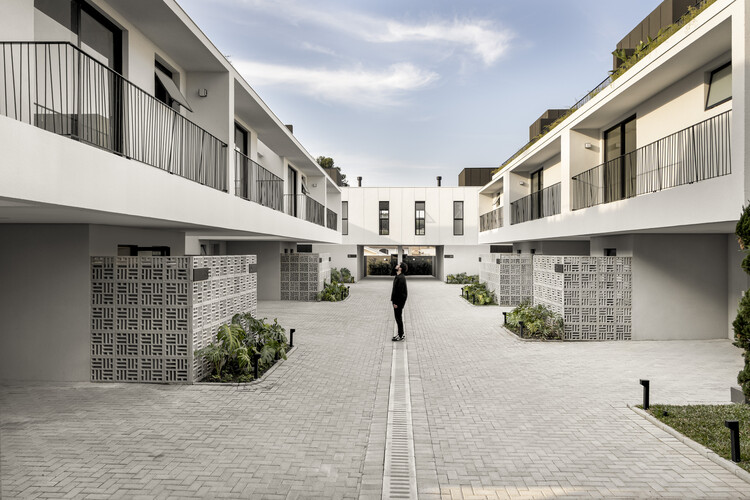 Set residencial blanco 59 / Nommo Arquiteos - Imagen 21 de 43