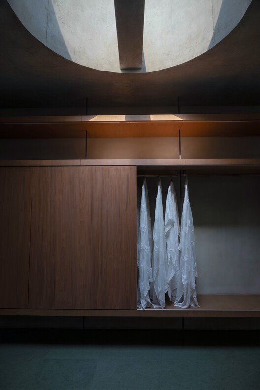Urban Gauze Textile House and Office / DOT - Image 12 of 20