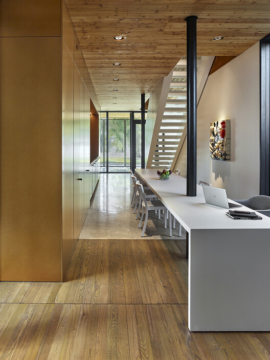 Civitas Residence / archimania - Interior Photography, Wood, Chair