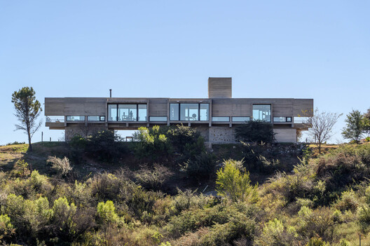 Casa en el Dragón / Cristian Nanzer - Fotografía exterior