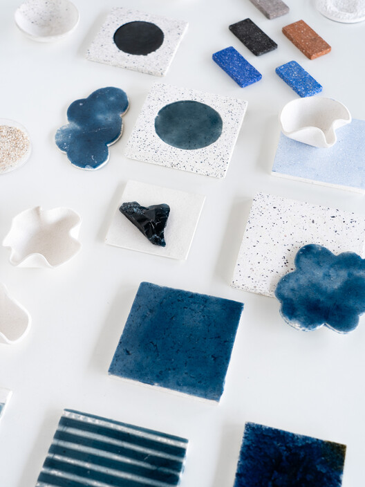 Reimagining Lisbon’s Azulejos: Regenerative Biomaterial Tiles from the Tagus River - Image 4 of 15