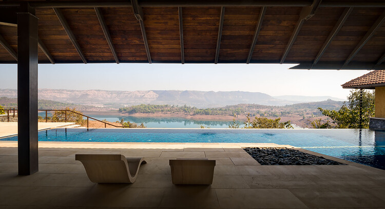 Casa de Panshet/Opolis Architect - Fotografía interior, sillas